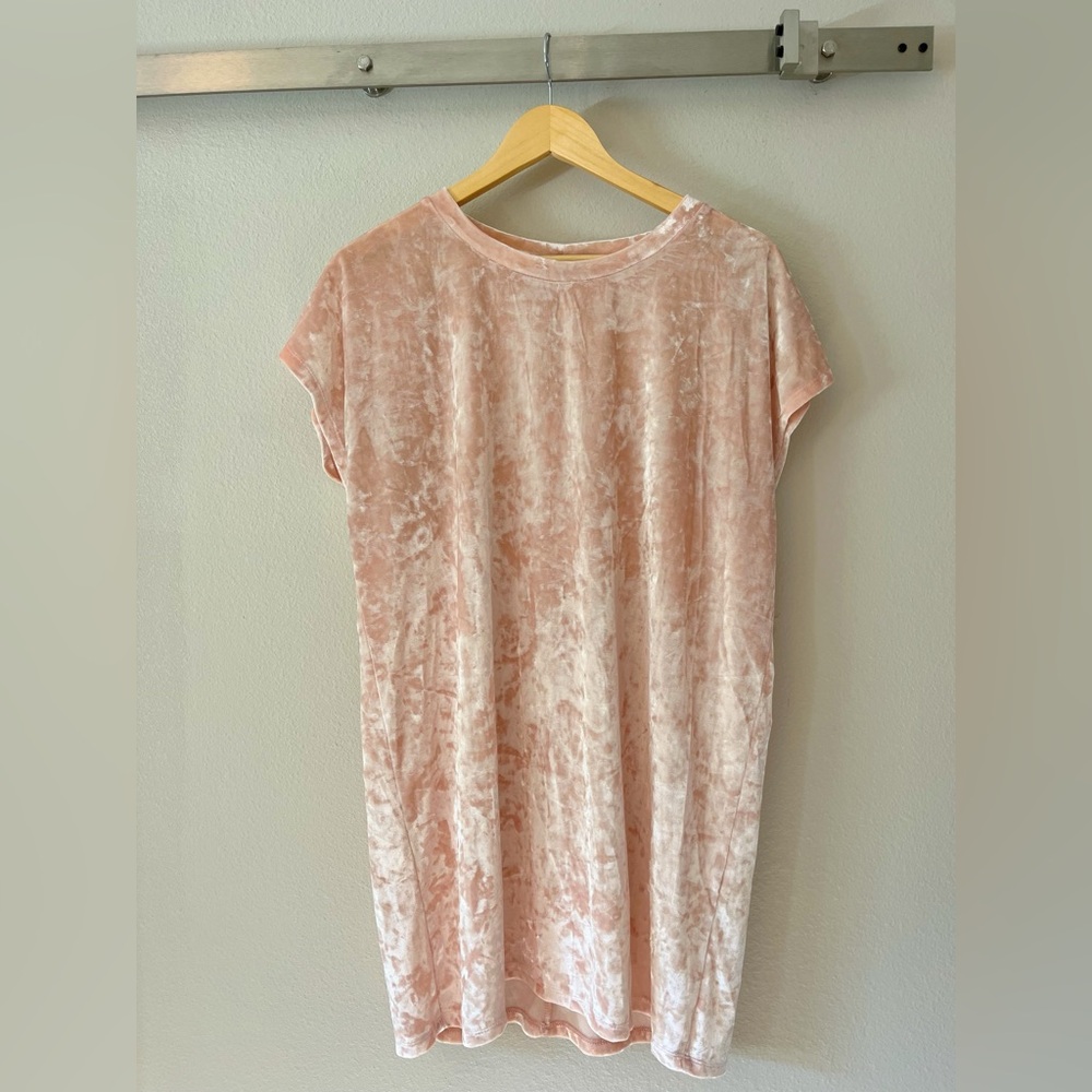 Forever 21 Cream Holiday Velvet Dress